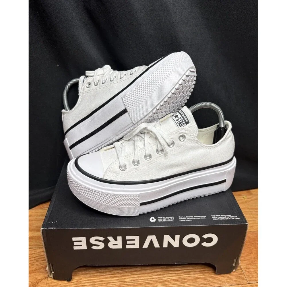 Converse Chuck Taylor All Star Lift Double Stack Platform White Size 9.5 NIB